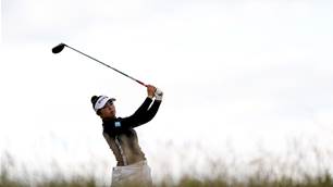 Yamashita streaks ahead as three Aussies advance
