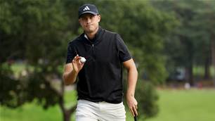 Aberg shines as McIlroy's round suffers a watery finish at Wentworth