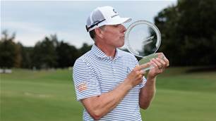 Eight Aussies advance as Leonard wins playoffs opener