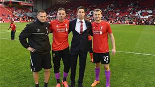 Former Socceroos goalkeeper Brad Jones retires