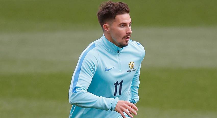 Maclaren nets as Hibs upset Rogic's Celtic Maclaren nets as Hibs upset Rogic's Celtic