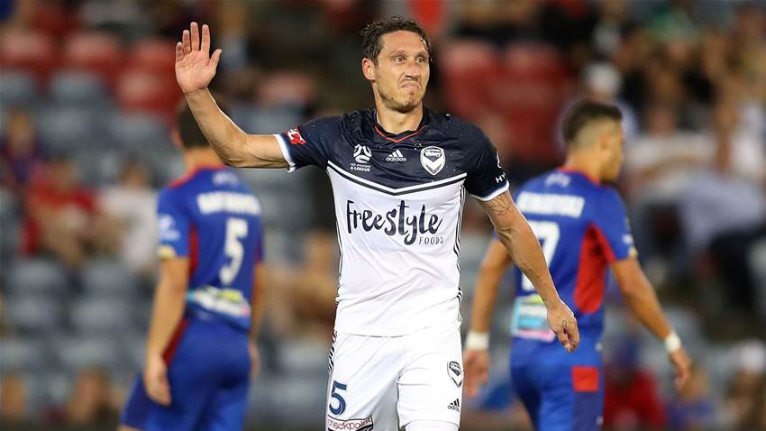 Broxham: We keep letting ourselves down Broxham: We keep letting ourselves down