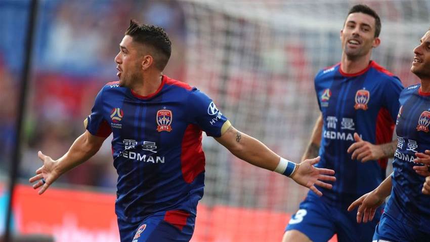 Petratos: Let me entertain you Petratos: Let me entertain you