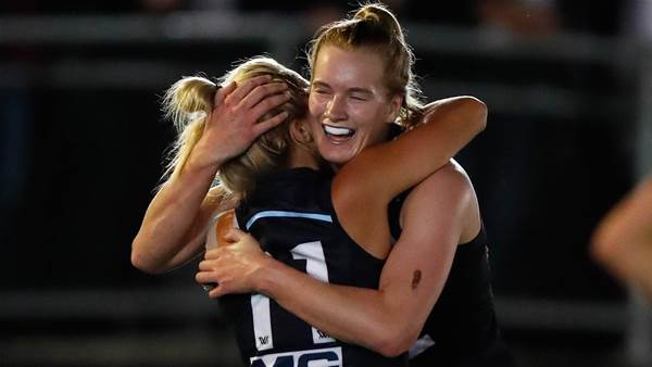 Hosking twins, Moody and Loynes recommit to Blues