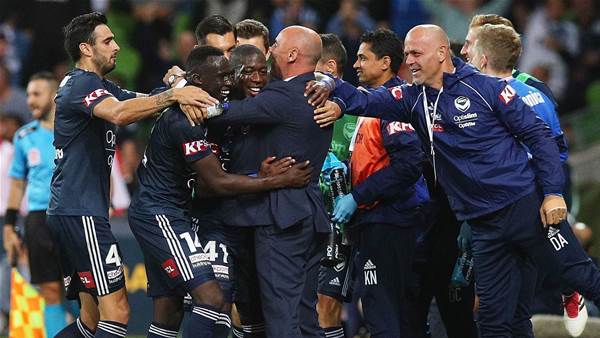 Melbourne Victory hug it out in pressure-breaking win