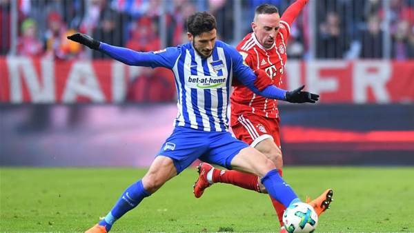 Leckie outshines world's best in Bayern clash