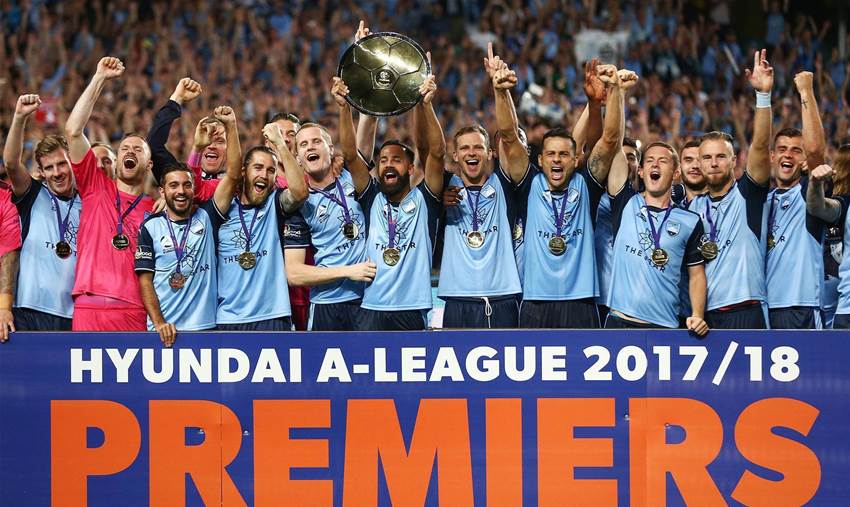 Arnold orders 'pizza and water' for Sydney FC record-breakers Arnold orders 'pizza and water' for Sydney FC record-breakers
