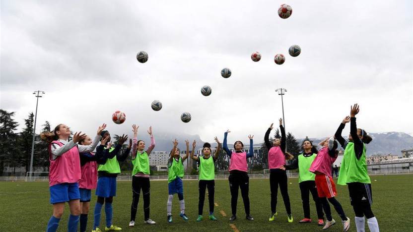 Training resumes as 400,000 women await football's return