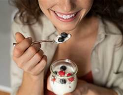 10 Ways to Reduce Your Unhealthy Snack Cravings