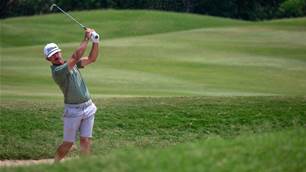 Vincent Takes Rankings Lead as Ormsby Charges Back into LIV Golf Contention