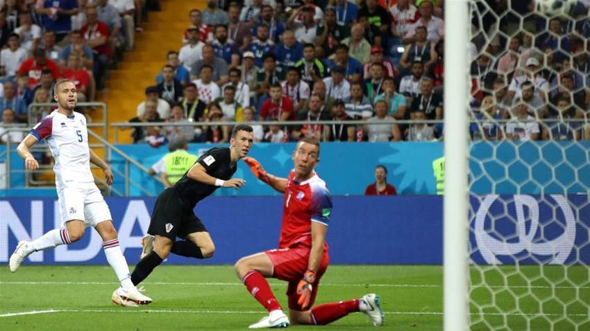 Croatia salvage 2-1 victory over Iceland to top Group D