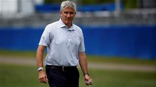 Players call for ‘hypocrite’ Monahan to go