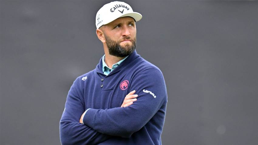 Frustrated Rahm blows time on whistling spectator Frustrated Rahm blows time on whistling spectator