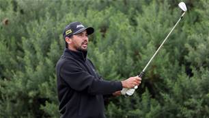 'Mud-Runner' Day says bring on bad weather at Troon