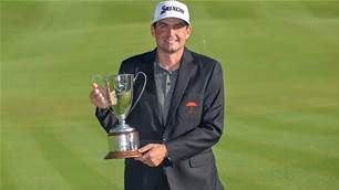 Bradley claims record-breaking 'dream' Travelers win