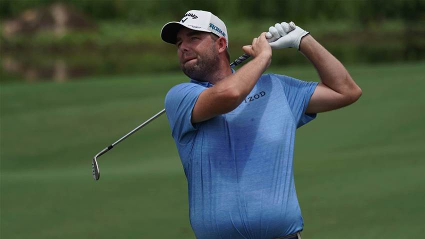 Leishman & Smith trailing Burgoon in Malaysia Leishman & Smith trailing Burgoon in Malaysia