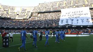 Valencia celebrate 100-year anniversary