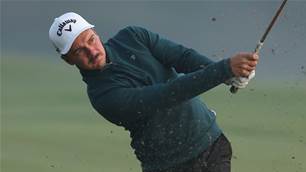 Eight-man logjam at Genenis halfway point in South Korea
