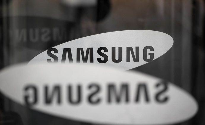 South Korea jails three Samsung Electronics execs
