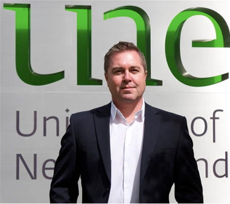 UNE IT director decamps for UAE