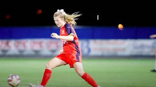 Two young Aussies buck the Euro trend for USA