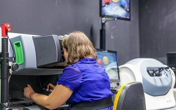 Swinburne Uni looks to robots to extend surgeons’ careers