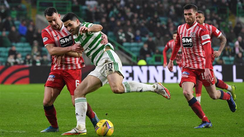 Postecoglou condemns 'comfortable' Celtic despite fifth round Cup win