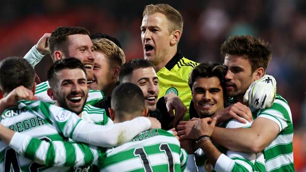 'Pretty special, mate' - Postecoglou's Celtic lift Scottish Premiership title