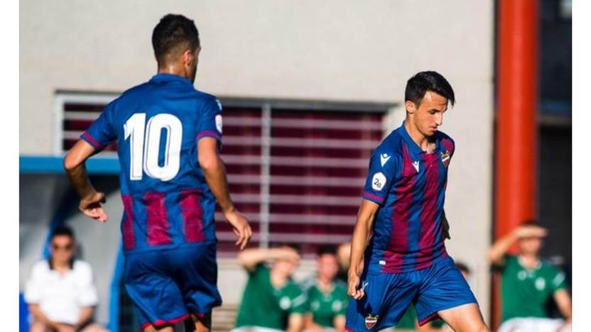 Is this Spanish-based Aussie teen a future Socceroo?