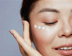 4 Reasons You Need an Eye Cream