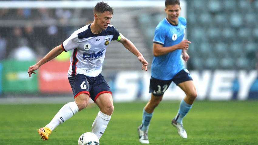 Mariners exodus: Balard's Portuguese deal, Nisbet to Melbourne City Mariners exodus: Balard's Portuguese deal, Nisbet to Melbourne City