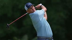 Todd goes bogey-free to lead John Deere
