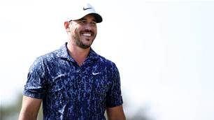 Koepka ends equipment free agency with Srixon deal