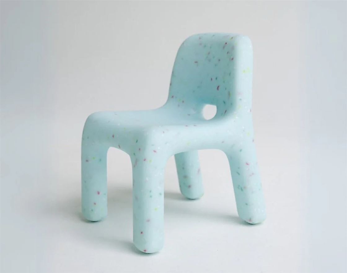 spy cowrie & conch's chairs for kids (and everyone else) spy cowrie & conch's chairs for kids (and everyone else)