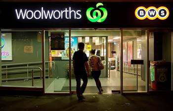 Woolworths doubles Australian e-commerce sales