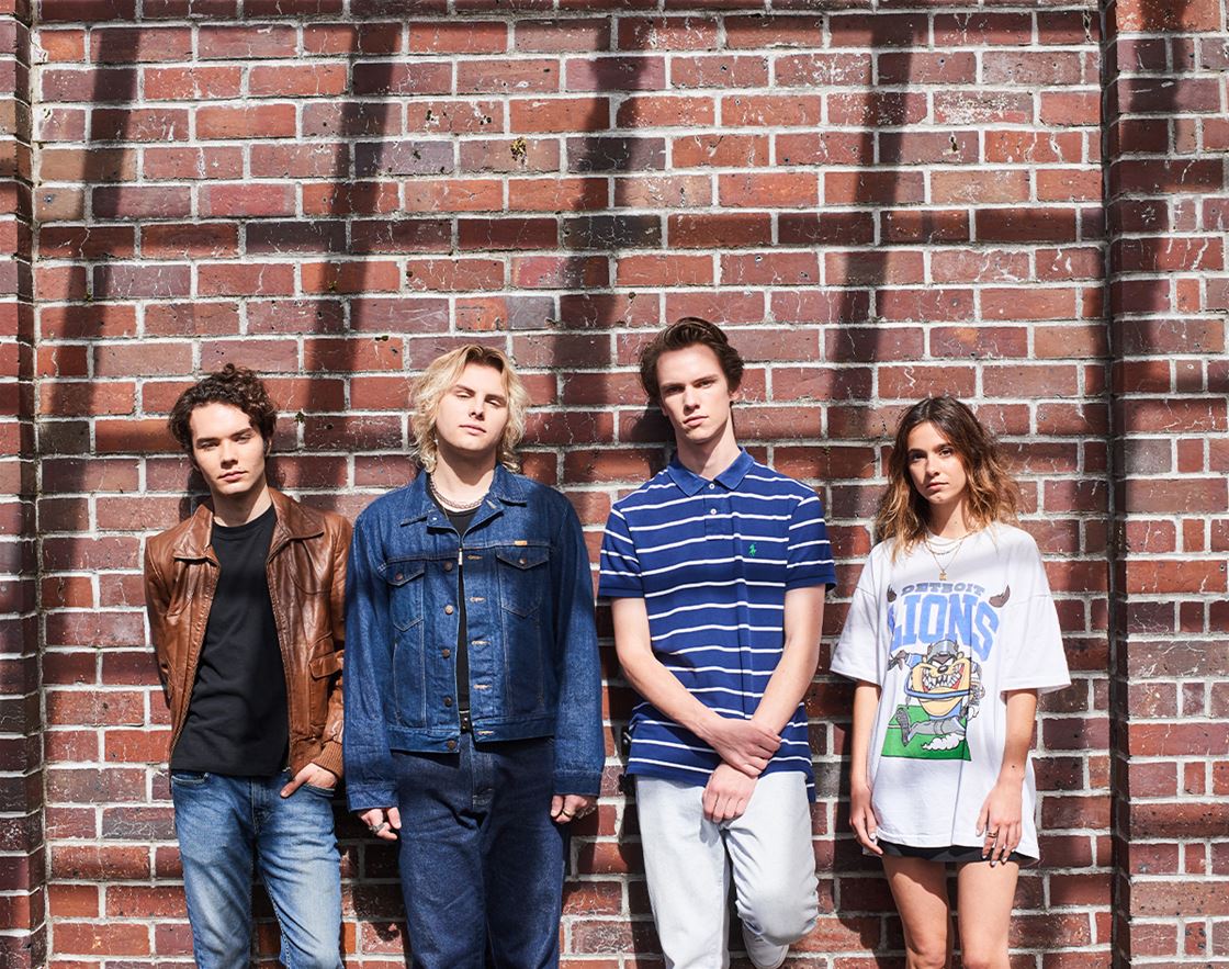 tunesday – daffodils tunesday – daffodils