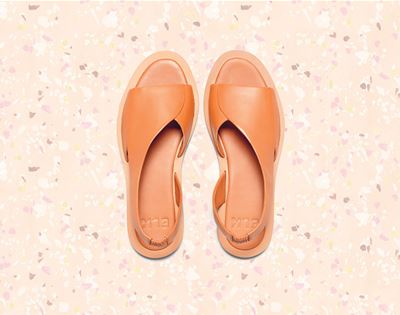 win a pair of elk sandals