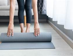 Everything you need to know to avoid a yoga injury