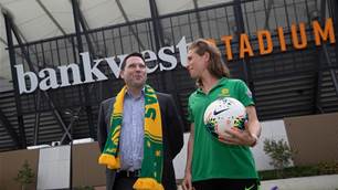 Western Sydney Stadium to change names