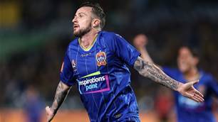 Another A-League player moves to the NPL for &#8216;tradition and history&#8217;