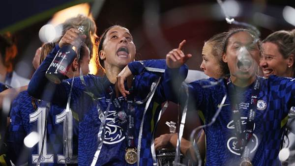 Kerr secures Women's FA Cup and domestic treble