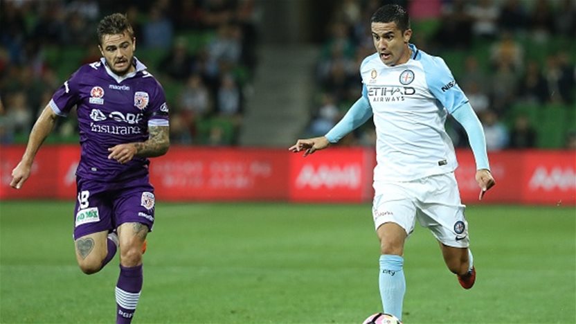 Triple player signing by A-League's Perth Glory