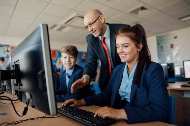 Big four banks, Sydney uni to tackle school cyber skills