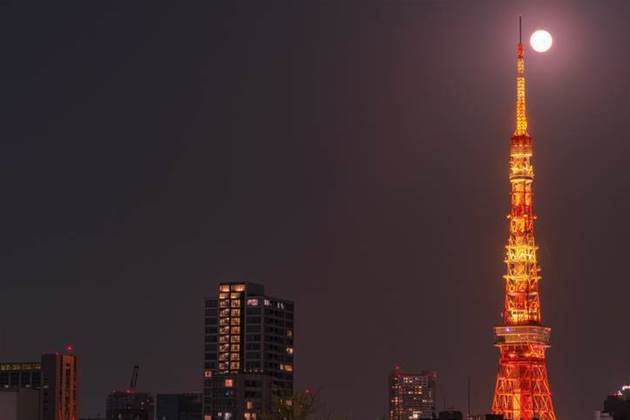 Japan's cybersecurity minister contradicts 'never used a computer' comment