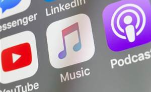 Apple Music's US subscriber count overtakes Spotify: source