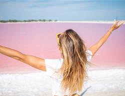 Detox by the Dunes: Australia’s 5 Pink Lake Escapes That Soothe Your Soul
