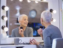 Going Grey? Brighten Your Look in 5 Easy Steps