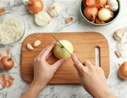 Why Liking Onions May Be a Healthy Sign