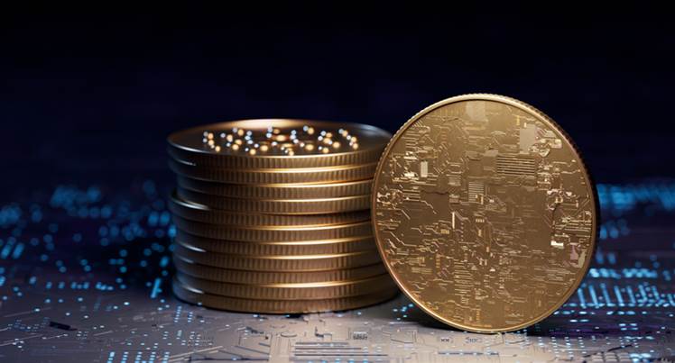 BlackRock's chief executive says crypto technology is still relevant
