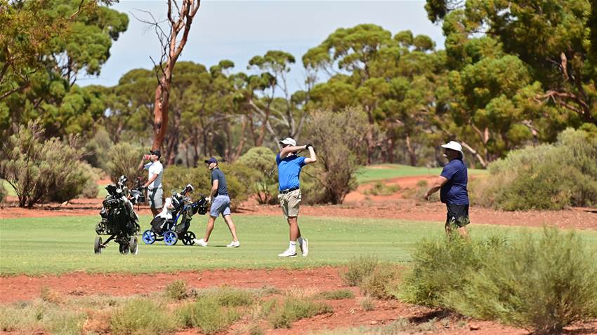 Golf contributes $3.3 billion annually to Australia: new report Golf contributes $3.3 billion annually to Australia: new report